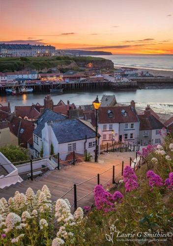 See Glympse Whitby Eksteriør billede